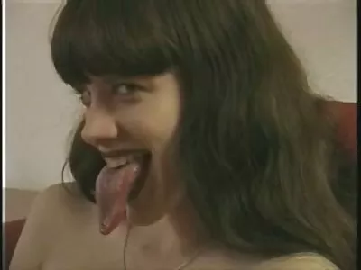 Urletul fetei negre porno cu grase flocoase