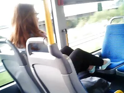 Un astfel de huishem negru uriaș este doar pentru a ucide imagini cu pizde flocoase vite și nu pentru a strica fetele