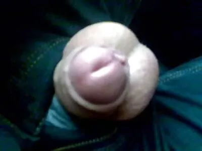 Blonda Neagra filme cu femei flocoase Inradacinata si Drenata