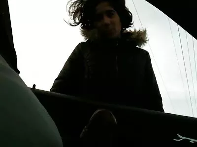 Am venit să-mi prezint iubita, dar nu am uitat să-l trag futai cu pizde flocoase cu mamzelul Busty